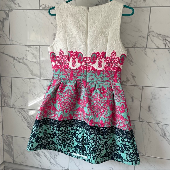 Patterned Mini Dress - Picture 4 of 5